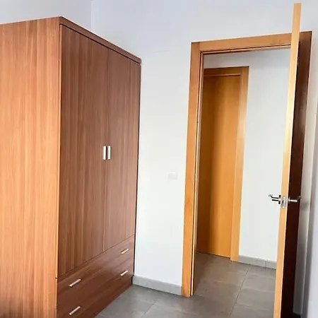 Piso Con Terraza A 5 Min Del Mar