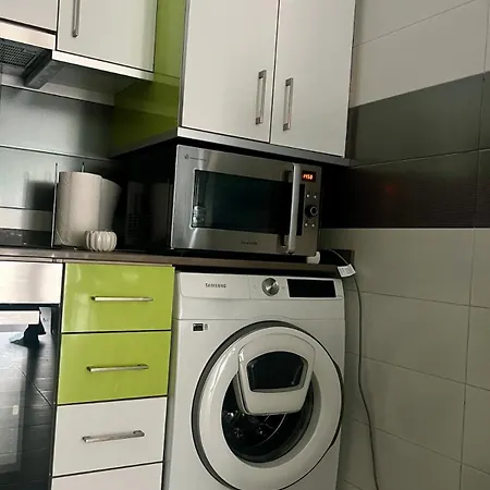 Piso Con Terraza A 5 Min Del Mar Apartment *