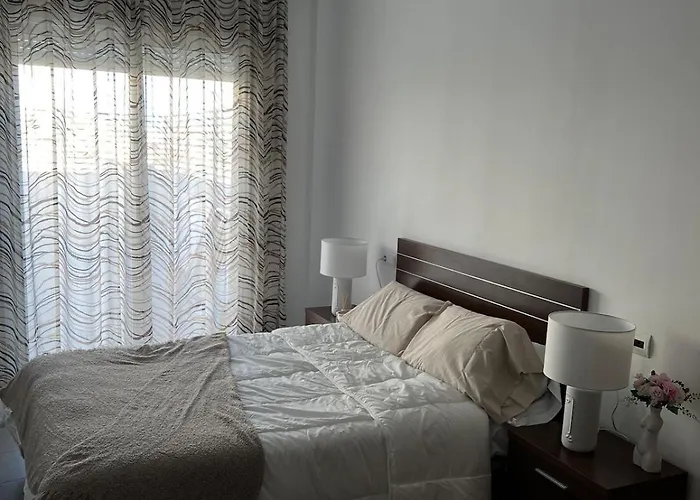 Piso Con Terraza A 5 Min Del Mar * Alcanar